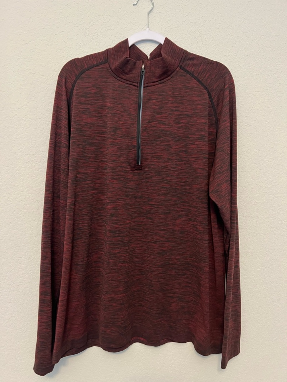 Lululemon half zip Burgundy maroon long sleeve Athletic Pullover men’s size XXL